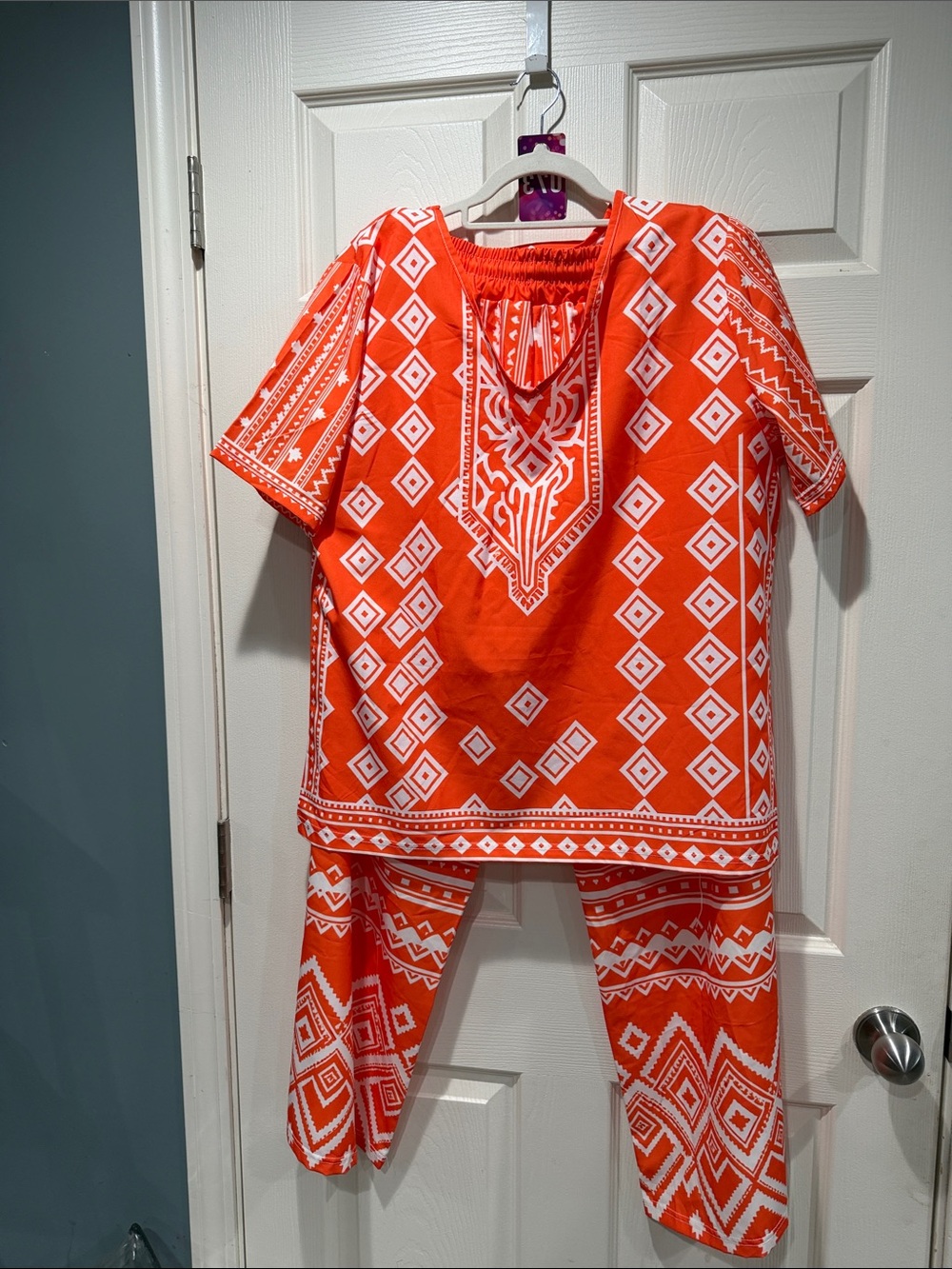Bright Orange & White V-Neck Short Sleeve Top/Pantset- Size Xl